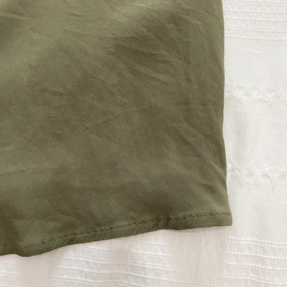 LUISA CERANO MUTED OLIVE GREEN ACETATE SILK BLEND LONG SLEEVE SHIFT DRESS - 16 - Picture 10 of 12
